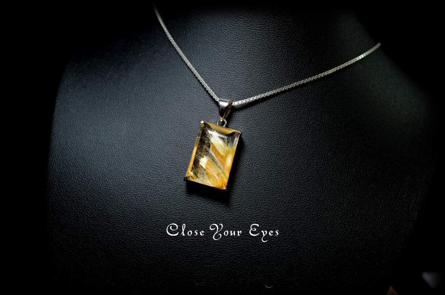 シルバーペンダント 120 金のルチルクォーツ